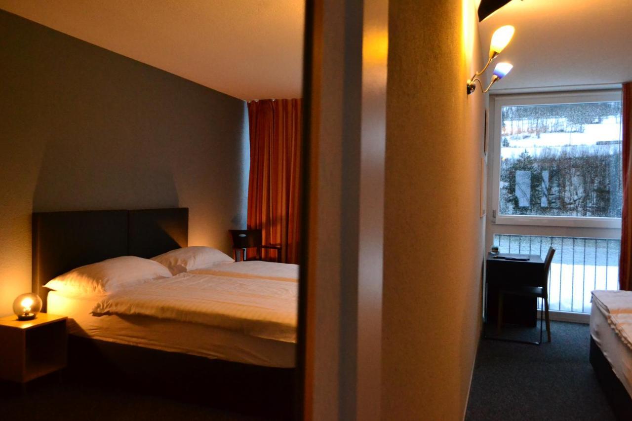 Hotel Les Rives Du Doubs Les Brenets Zewnętrze zdjęcie