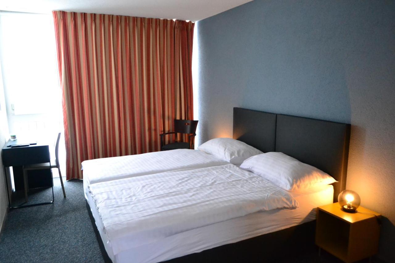 Hotel Les Rives Du Doubs Les Brenets Zewnętrze zdjęcie